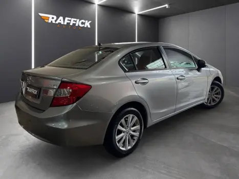 HONDA Civic 1.8 16V 4P FLEX LXS AUTOMTICO, Foto 4