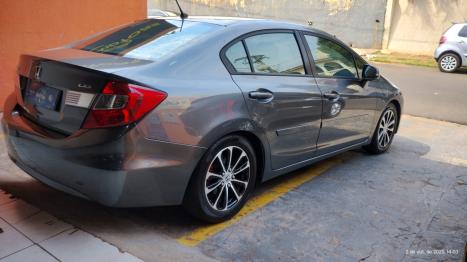 HONDA Civic 1.8 16V 4P FLEX LXS AUTOMTICO, Foto 8
