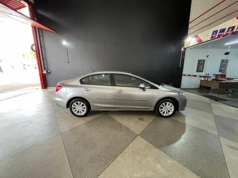 HONDA Civic 1.8 16V 4P LXS AUTOMTICO, Foto 4