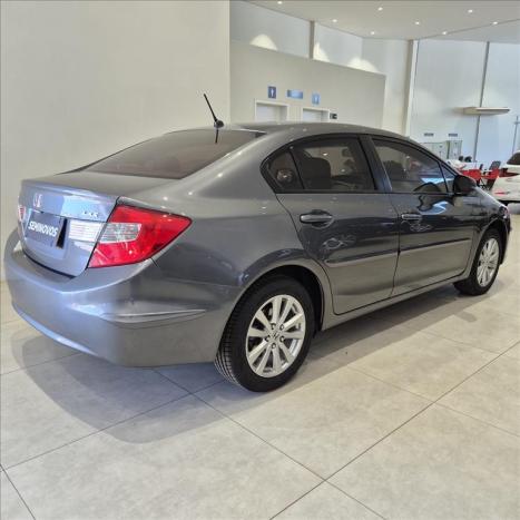 HONDA Civic 1.8 16V 4P FLEX LXS, Foto 4 HONDA Civic 1.8 16V 4P FLEX LXS, Foto 4