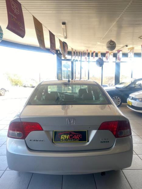 HONDA Civic 1.8 16V 4P FLEX LXL, Foto 4