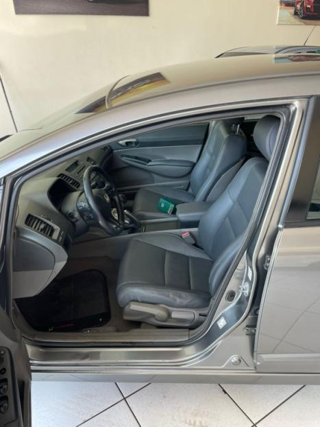 HONDA Civic 1.8 16V 4P FLEX LXS AUTOMTICO, Foto 8