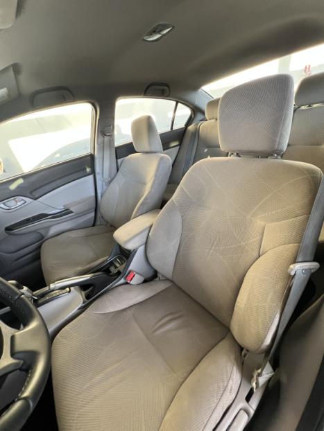 HONDA Civic 1.8 16V 4P FLEX LXS AUTOMTICO, Foto 13