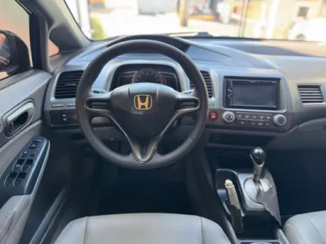HONDA Civic 1.8 16V 4P FLEX LXS AUTOMTICO, Foto 9