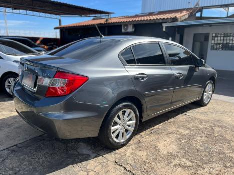 HONDA Civic 1.8 16V 4P FLEX LXS AUTOMTICO, Foto 4