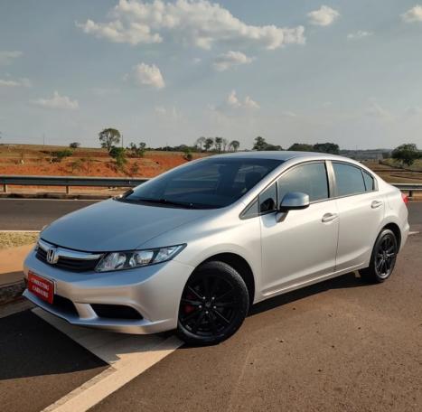 HONDA Civic 1.8 16V 4P FLEX LXS, Foto 1