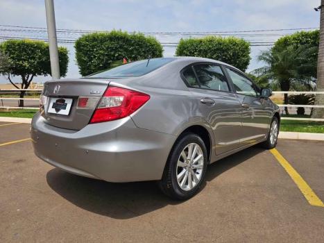 HONDA Civic 1.8 16V 4P LXS AUTOM�TICO, Foto 4