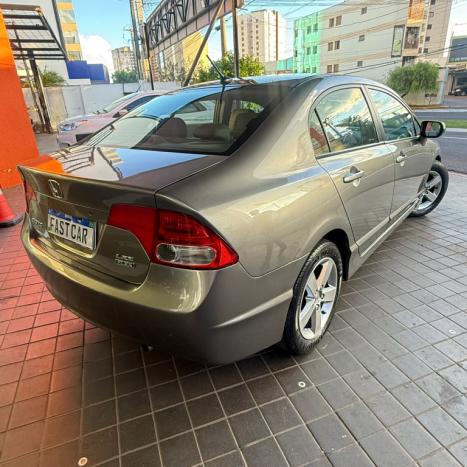 HONDA Civic 1.8 16V 4P FLEX LXS AUTOM�TICO, Foto 5
