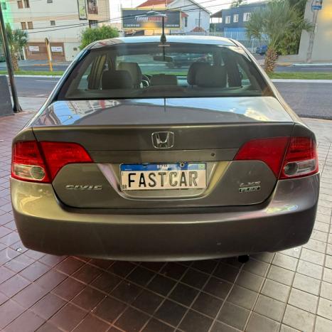HONDA Civic 1.8 16V 4P FLEX LXS AUTOM�TICO, Foto 8