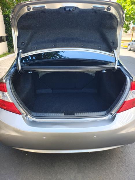 HONDA Civic 1.8 16V 4P FLEX LXS AUTOM�TICO, Foto 6