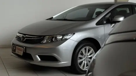 HONDA Civic 1.8 16V 4P FLEX LXS, Foto 1