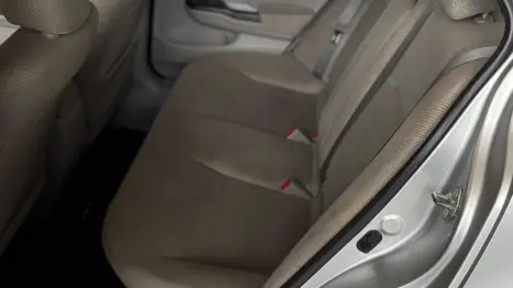 HONDA Civic 1.8 16V 4P FLEX LXS, Foto 5