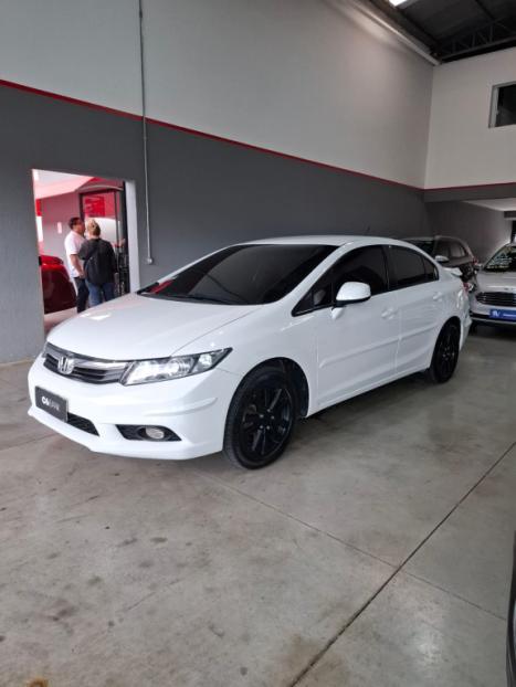 HONDA Civic 1.8 16V 4P FLEX LXS AUTOM�TICO, Foto 1
