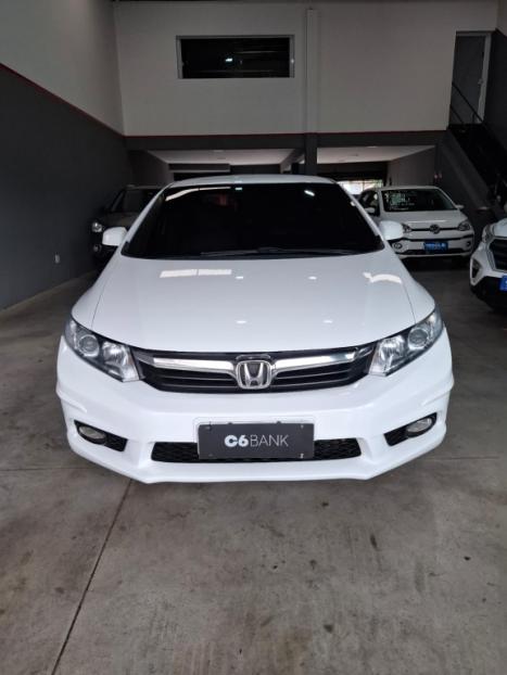 HONDA Civic 1.8 16V 4P FLEX LXS AUTOM�TICO, Foto 2