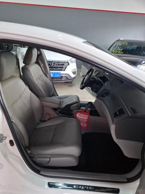HONDA Civic 1.8 16V 4P FLEX LXS AUTOM�TICO, Foto 10