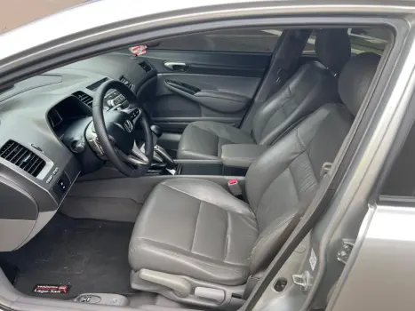 HONDA Civic 1.8 16V 4P FLEX LXL AUTOM�TICO, Foto 8