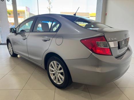 HONDA Civic 1.8 16V 4P FLEX LXL AUTOM�TICO, Foto 13