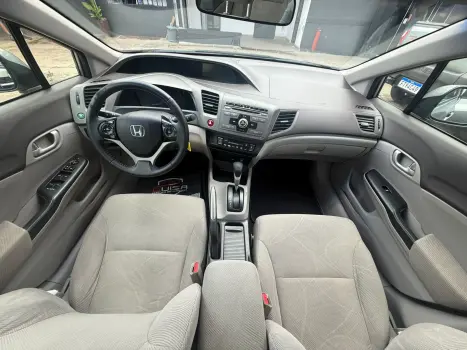 HONDA Civic 1.8 16V 4P FLEX LXS AUTOM�TICO, Foto 7