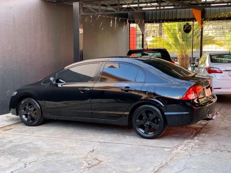 HONDA Civic 1.8 16V 4P FLEX LXS AUTOM�TICO, Foto 3