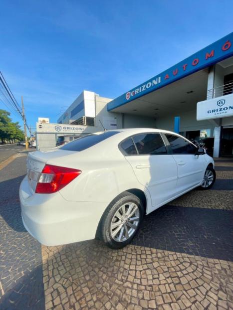 HONDA Civic 1.8 16V 4P LXS, Foto 4