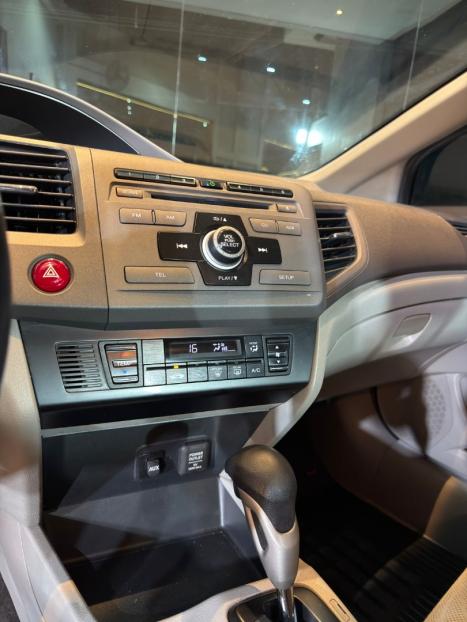 HONDA Civic 1.8 16V 4P LXS AUTOM�TICO, Foto 17