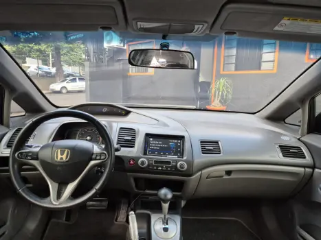 HONDA Civic 1.8 16V 4P FLEX LXL SE AUTOM�TICO, Foto 2
