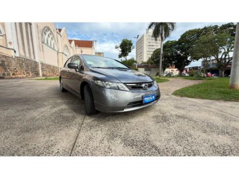 HONDA Civic 1.8 16V 4P FLEX LXS AUTOM�TICO, Foto 2