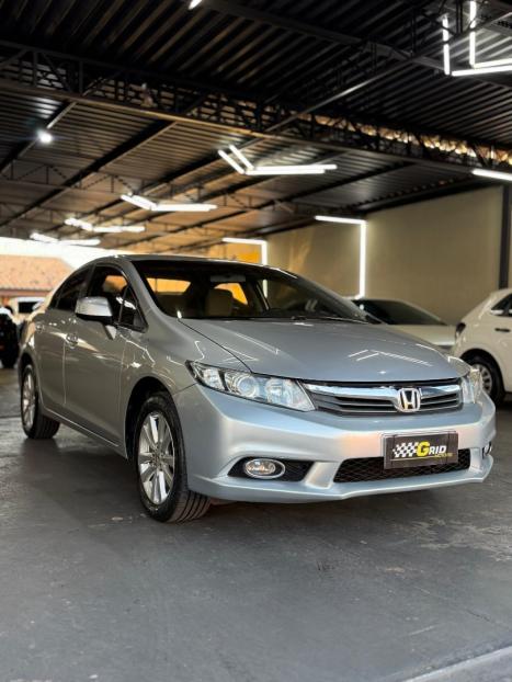 HONDA Civic 1.8 16V 4P FLEX LXS, Foto 2