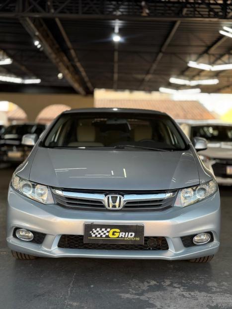 HONDA Civic 1.8 16V 4P FLEX LXS, Foto 4