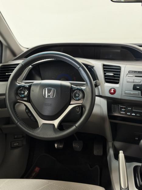 HONDA Civic 1.8 16V 4P FLEX LXS, Foto 4