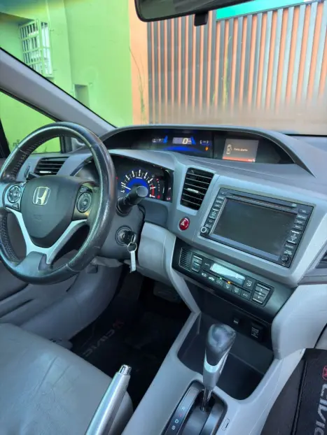 HONDA Civic 1.8 16V 4P FLEX EXS AUTOM�TICO, Foto 13