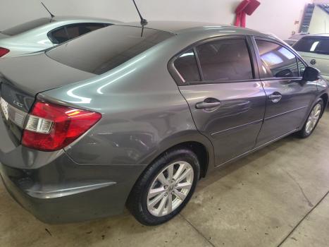 HONDA Civic 1.8 16V 4P FLEX LXS AUTOM�TICO, Foto 2