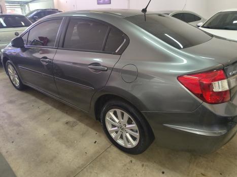 HONDA Civic 1.8 16V 4P FLEX LXS AUTOM�TICO, Foto 4
