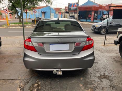 HONDA Civic 1.8 16V 4P FLEX LXS AUTOM�TICO, Foto 5