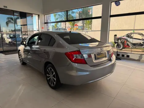 HONDA Civic 1.8 16V 4P FLEX LXL AUTOM�TICO, Foto 6