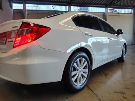 HONDA Civic 1.8 16V 4P FLEX LXS, Foto 5