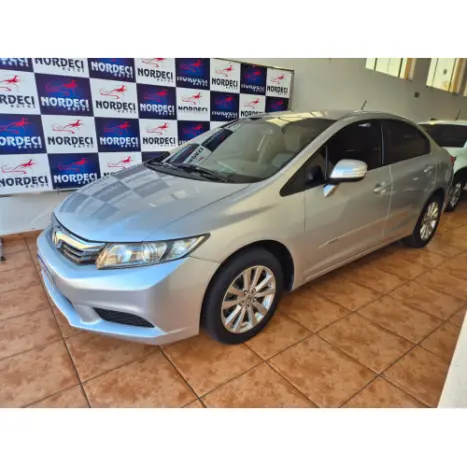 HONDA Civic 1.8 16V 4P FLEX LXL SE AUTOM�TICO, Foto 2