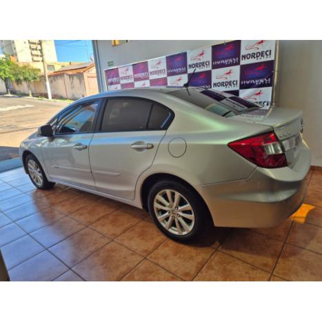 HONDA Civic 1.8 16V 4P FLEX LXL SE AUTOM�TICO, Foto 8
