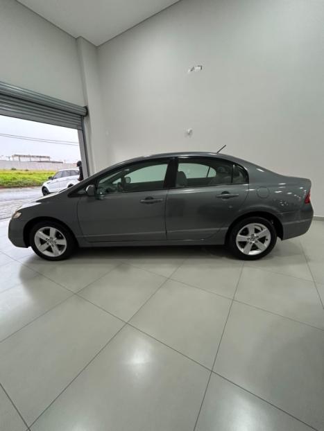 HONDA Civic 1.8 16V 4P FLEX LXS, Foto 5