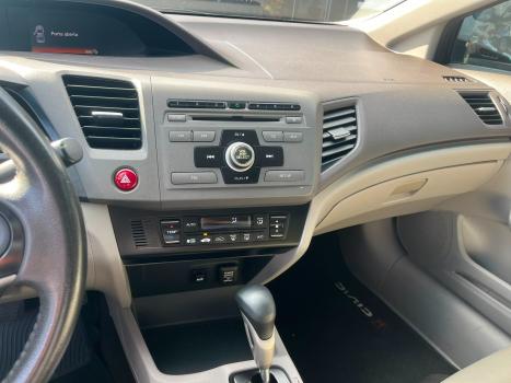 HONDA Civic 1.8 16V 4P FLEX LXS AUTOM�TICO, Foto 10