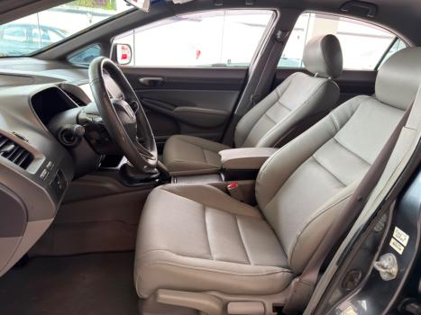 HONDA Civic 1.8 16V 4P FLEX LXS AUTOM�TICO, Foto 8