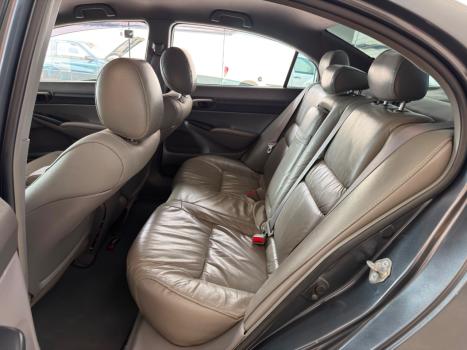 HONDA Civic 1.8 16V 4P FLEX LXS AUTOM�TICO, Foto 9