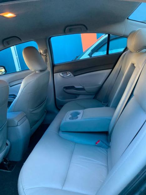 HONDA Civic 1.8 16V 4P FLEX LXS AUTOM�TICO, Foto 8