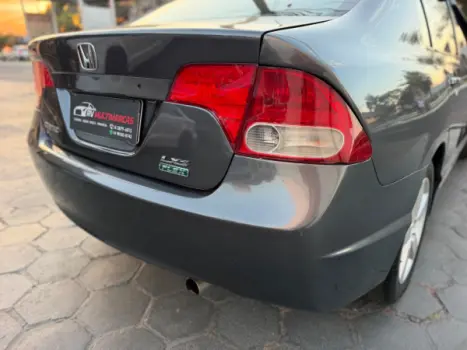 HONDA Civic 1.8 16V 4P FLEX LXS AUTOM�TICO, Foto 7