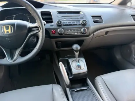 HONDA Civic 1.8 16V 4P FLEX LXS AUTOM�TICO, Foto 12
