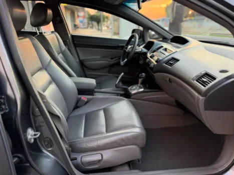 HONDA Civic 1.8 16V 4P FLEX LXS AUTOM�TICO, Foto 13