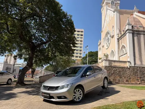 HONDA Civic 1.8 16V 4P FLEX LXS AUTOM�TICO, Foto 1