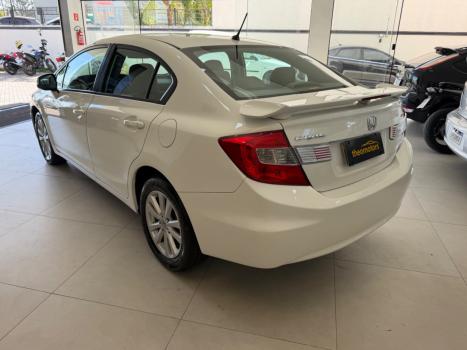 HONDA Civic 1.8 16V 4P FLEX LXS AUTOM�TICO, Foto 5