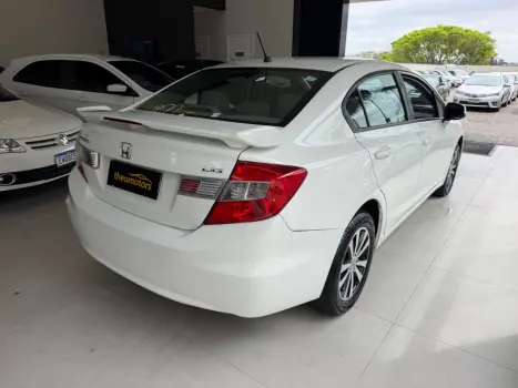 HONDA Civic 1.8 16V 4P FLEX LXS AUTOMÁTICO, Foto 5