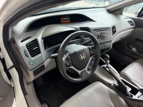 HONDA Civic 1.8 16V 4P FLEX LXS AUTOMÁTICO, Foto 9